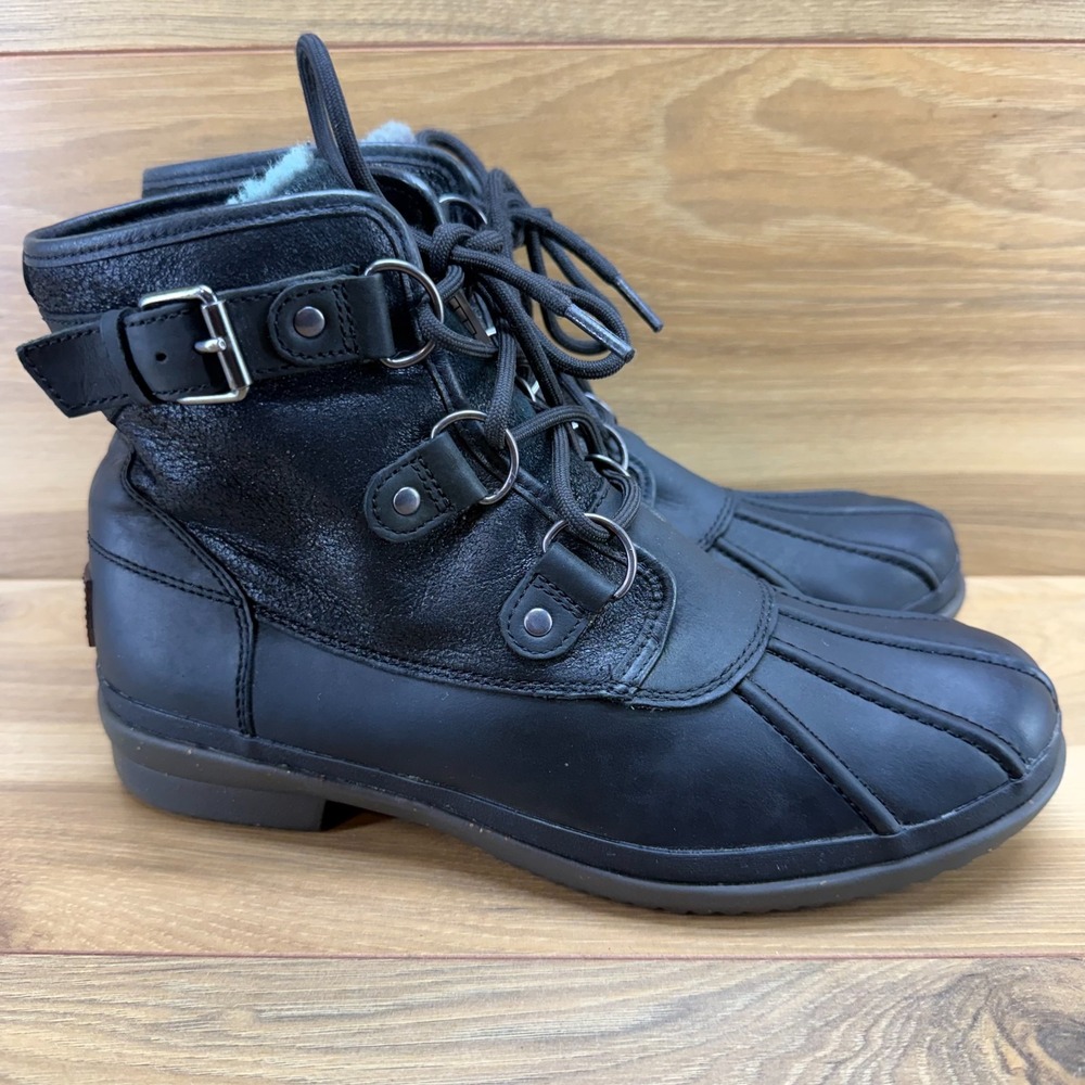UGG Cecile Duck Waterproof Boots Womens 9 Black Leather Lace Up Cozy Gorpcore